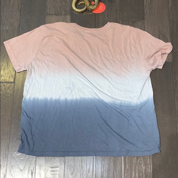 Forever 21 Top - Picture 2 of 2